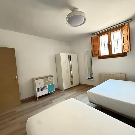 Casa De La Paz * Pampliega